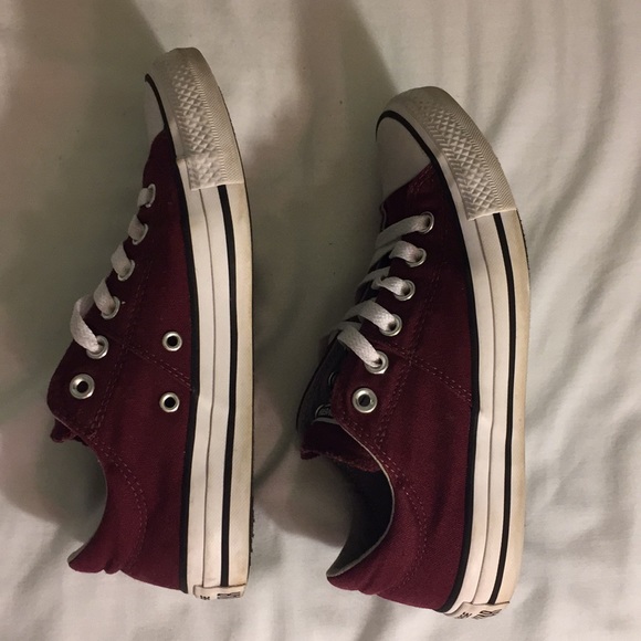 Converse shoes - Picture 6 of 6